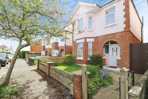 Photo 4- click for photo gallery